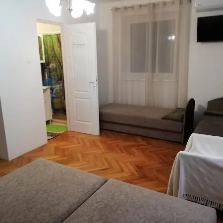 Apartment Oeroekzoeld