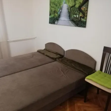 Oeroekzoeld Apartment *
