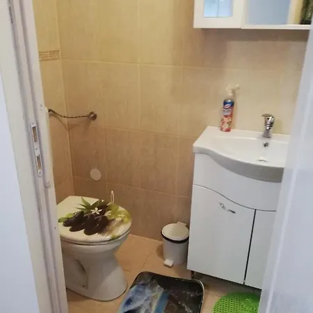 Oeroekzoeld Apartment *